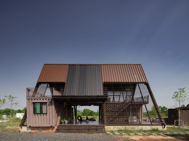 Container Cabin at OOST Kampville / Tung Jai Ork Baab - Exterior Photography, Houses, Facade