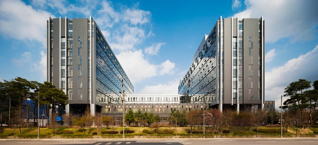 Giheung Business Park / KARO Architects - Exterior Photography, Office Buildings, Facade