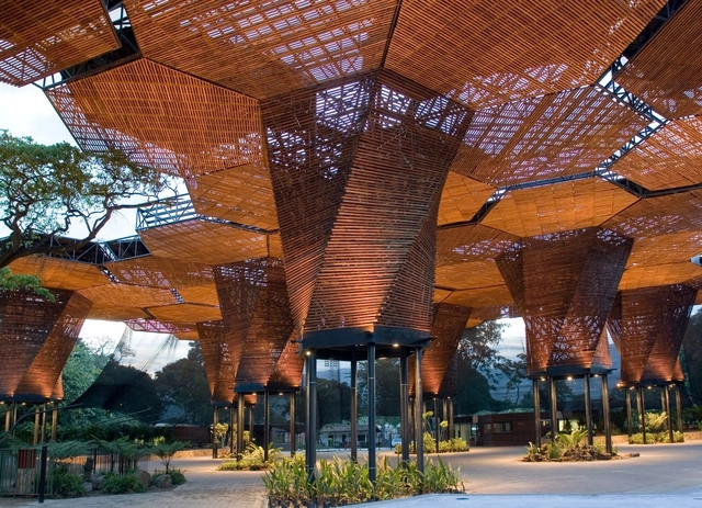 Camilo Restrepo: "O mais interessante na arquitetura do trópico é o corte e não a planta" - Imagem de Destaque
