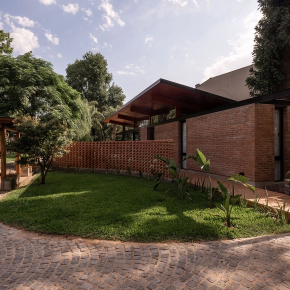 Quincho - estudio Belgrano / Estudio VA arquitectos - Fotografía exterior, Casas, Jardín, Fachada