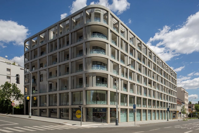 Prachnerova Apartments / A.LT Architekti - Apartments