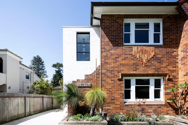 Heritage Modern House / Rama Architects - Extension