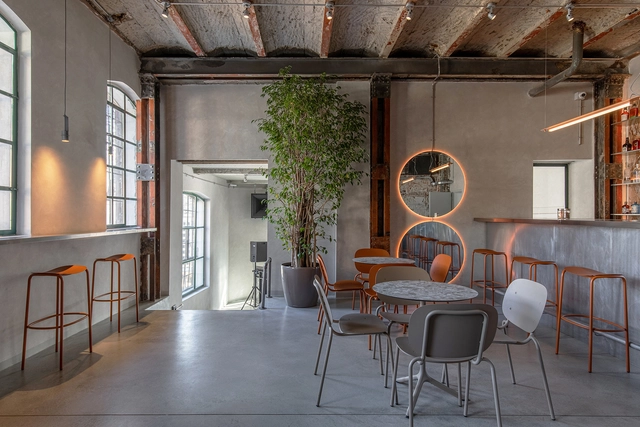 Platforma Wolff DJ Bar / Apio Studio - Interior Photography, Nightclub, Beam, Table, Chair