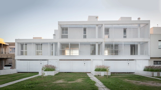 环绕角豆树，阿根廷三住宅 / BALDIO ARQUITECTURA - 建筑图, 独立住宅