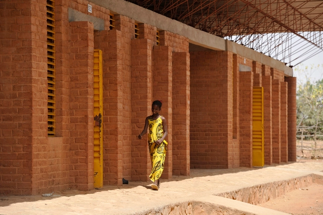 ¿Por qué Francis Kéré ganó el Premio Pritzker 2022? - Imagen Principal