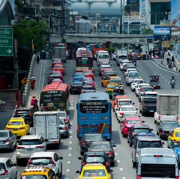 ¿Por qué caminar es más rápido que conducir? - Imagen Principal