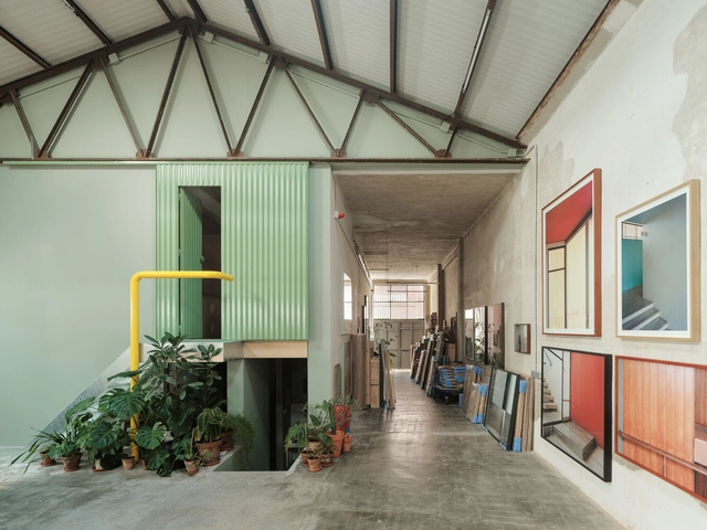 Casa Eulalia / BURR - Fotografia de Interiores, Em Detalhe, Fachada, Porta, Viga, Cadeira