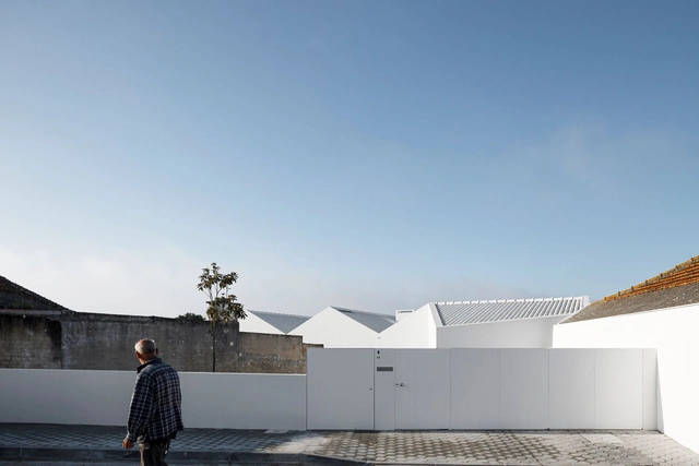 House in Santa Joana / nu.ma | unipessoal - Exterior Photography, Houses, Facade