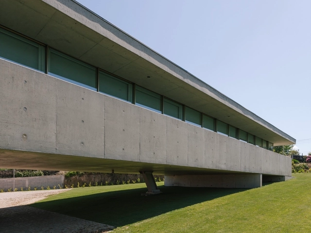 Casa y fábrica Mental / Nuno Brandão Costa - Fotografía exterior, Casas, Fachada