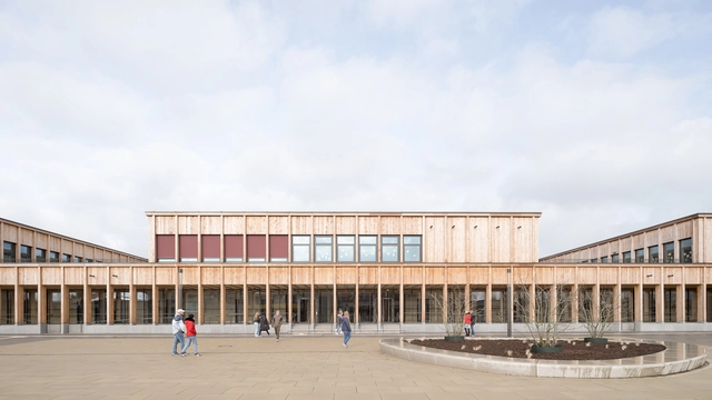 ICS Integrated Comprehensive School / Bez+Kock Architekten - Exterior Photography, Elementary & Middle School, Facade