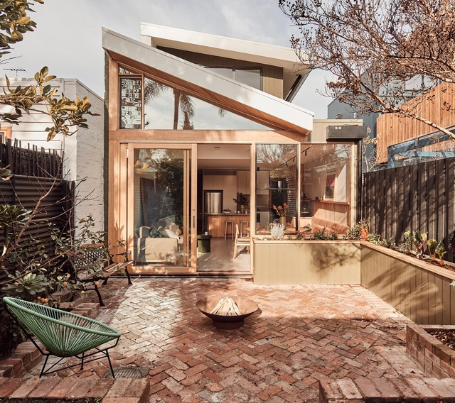 10 Fold House / Timmins+Whyte Architects - Exterior Photography, Houses, Garden, Door, Facade, Beam