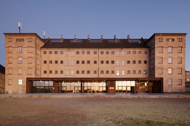 Retrofit FÆNGSLET Vestsalen / Cubo Arkitekter - Fotografia de Exterior, Reabilitação, Fachada