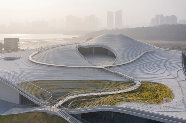 Museo de Arte Qintai / Atelier Deshaus - Fotografía exterior, Museos Y Espacios De Exhibición