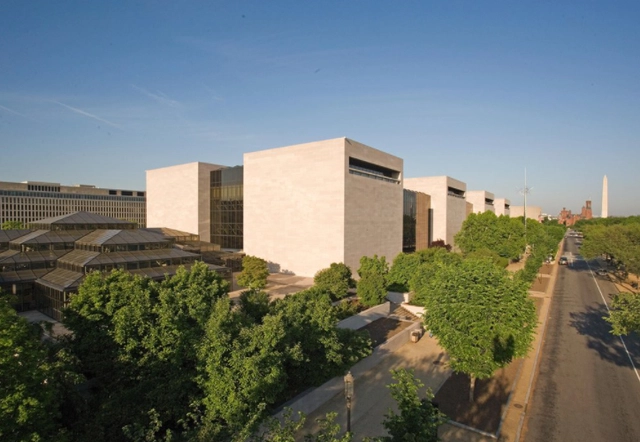 El pabellón del restaurante de Gyo Obata en Washington D.C. será demolido y sustituido por el Centro de Aprendizaje de Bezos - Imagen Principal