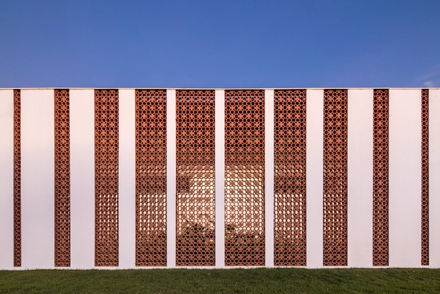 The Beauty of Simplicity: Getting to Know the Work of Lins Arquitetos Associados - Featured Image
