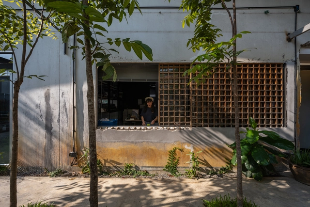 Gimme Shelter Café and Workshop / Housescape Design Lab - Exterior Photography, Offices
