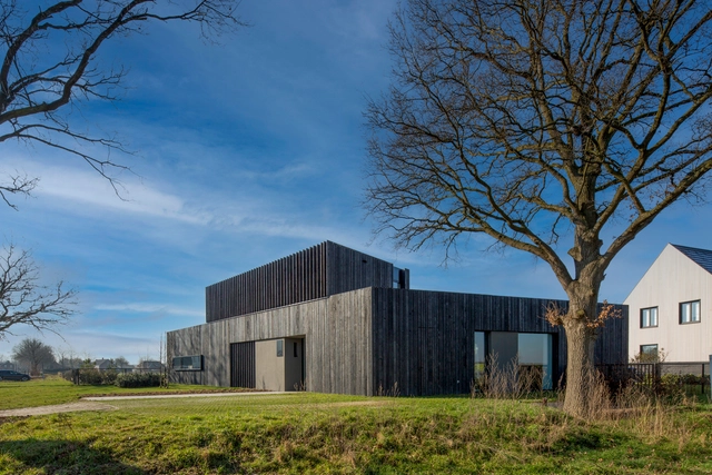 Casa Silky Black / Joris Verhoeven Architectuur - Fotografía exterior, Casas, Fachada