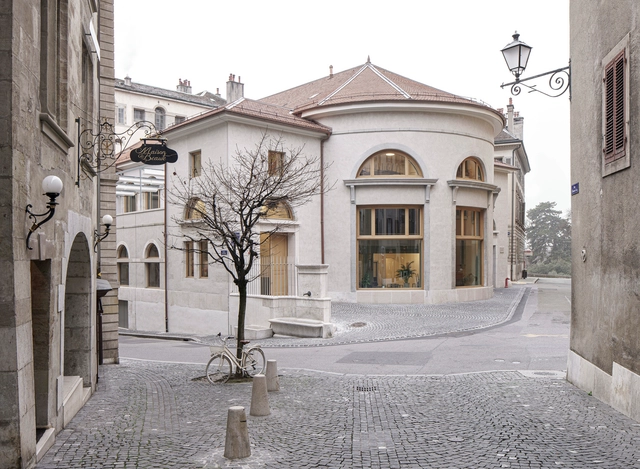 Reconversión de Ancien Manège / Estar - Fotografía exterior, Renovación