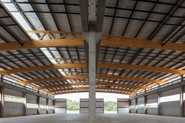 Montcalm Montagens Industriais Industrial Complex / Sergio Sampaio Archi + Tectônica - Interior Photography, Warehouse, Beam, Facade