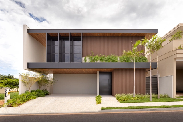 Casa Braun / Bruno Brandini Arquitetos - Fotografia de Exterior, Casas, Fachada, Porta