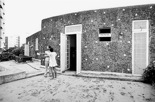 "Eu uso a fotografia como instrumento de ensino": entrevista com Hugo Segawa - Imagem de Destaque