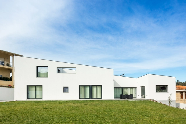 Casa NM / Grupo Zegnea - Fotografia de Exterior, Casas, Porta, Fachada