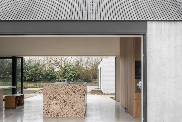Moróro 户外概念公司新总部 / Minus Interior Architects - 室内图, 公共建筑, 表皮, 门