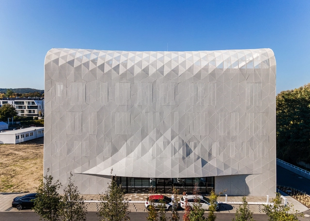 疗养小镇的‘浪潮’，医疗研究中心 / FAAB - 建筑图, 办公建筑, 表皮