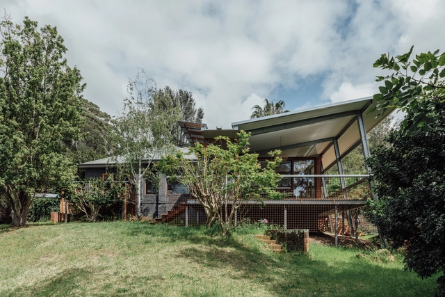 Casa Exoesqueleto / Takt Studio - Fotografia de Exterior, Casas, Jardim, Fachada, Floresta