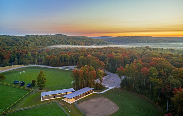 Glen Lake Community Schools / Mathison | Mathison Architects - Exterior Photography, Schools , Garden
