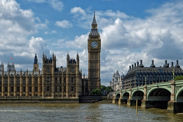 The Architectural Legacy of Queen Elizabeth’s 70 Year Reign - Featured Image
