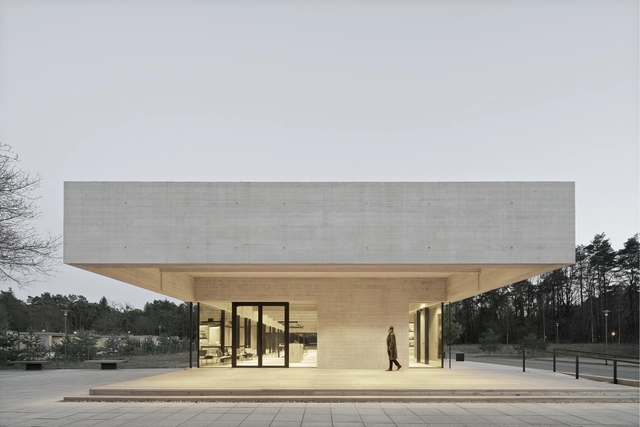 Centro de visitantes de la Escuela Federal de Bernau / Steimle Architekten - Fotografía exterior, Centro De Visitantes