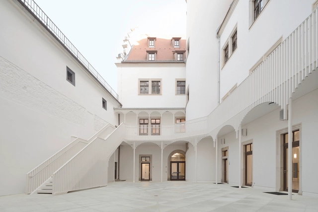 教堂之家 / Alexander Poetzsch Architekturen - 图纸, 教堂, 表皮, 门