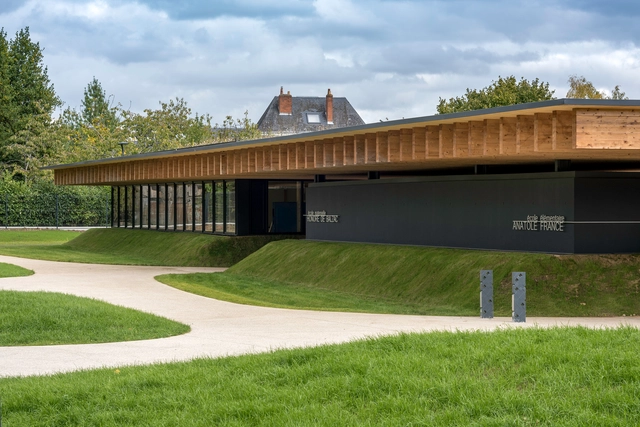 体育场学校综合体 / Marjan Hessamfar & Joe Vérons architectes associés - 建筑图, 小学及初中, 花园, 表皮