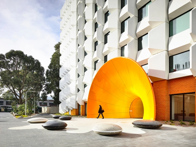 莫纳什大学生物科学学院 / Kosloff Architecture - 室内图, 中小学校, 庭院, 表皮, 灯