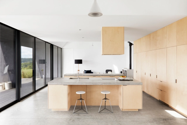 Polished Concrete Floors: 25 Projects that Combine Aesthetics, Durability, and Ease of Execution - Featured Image