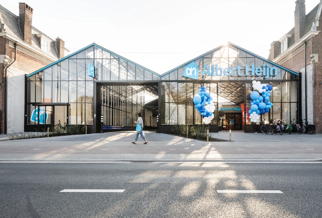 Elisabethlaan Conversion / B-architecten - Exterior Photography, Grocery Store, Facade