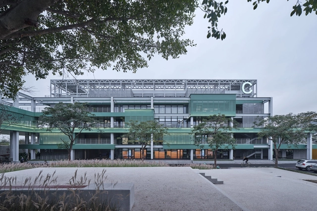 Shenzhen International Low-carbon City Convention and Exhibition Center / TJAD Original Design Studio - Exterior Photography, Renovation, Facade