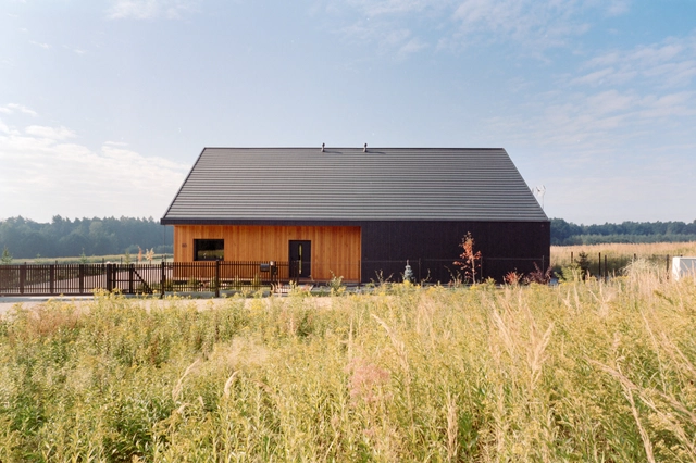 Sml. House / blsk. studio - Exterior Photography, Houses