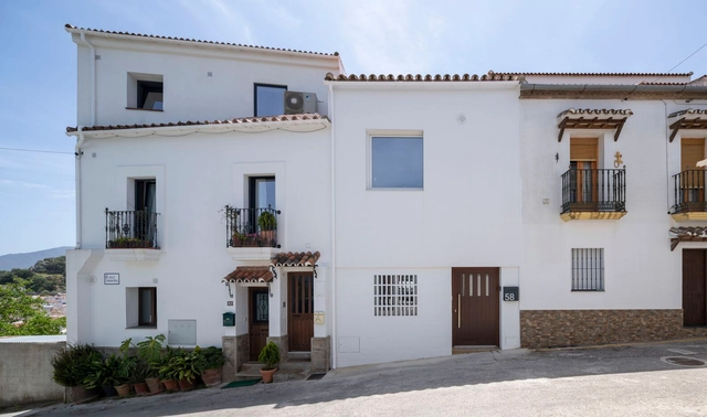 Casa Julia y Calum / DTR_studio - Fotografía exterior, Casas, Puerta, Fachada