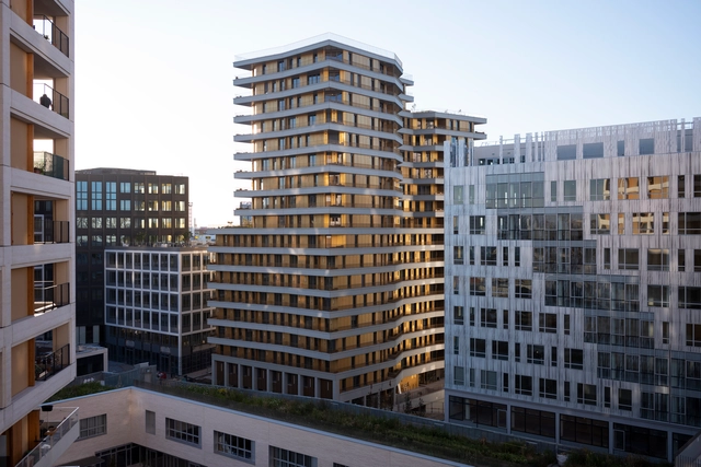 Golden Tower Apartments / Ignacio Prego Architectures - Exterior Photography, Detail, Facade, Cityscape