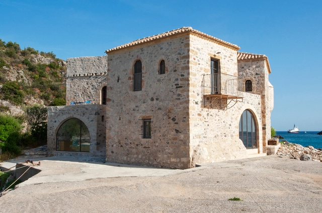 Teloneio Kardamyli Home Restoration / Etsi Architects - Exterior Photography, Restoration