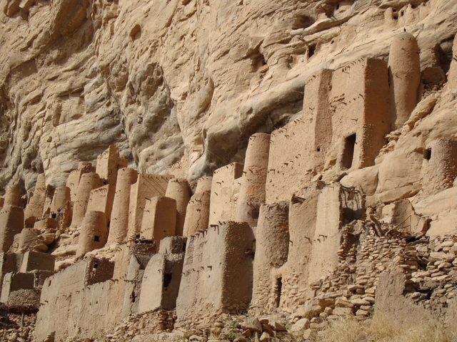 Arquitectura y urbanismo en el “País dogon”: De Aldo van Eyck a Francis Kéré  - Imagen Principal
