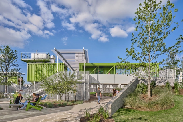 帕默塘休闲中心 The Pitch / Mark Odom Studio - 建筑图, 社区中心, 花园, 表皮