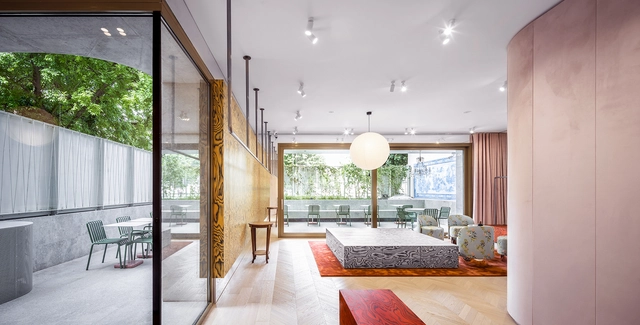 Aparterre Store / Bogdan Ciocodeica Studio - Interior Photography, Retail Interiors, Chair, Table