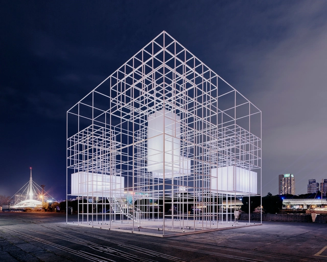 Pavilhão CUBE / Quality Innovation United - Fotografia de Exterior, Pavilhão , Fachada, Arco, Iluminação