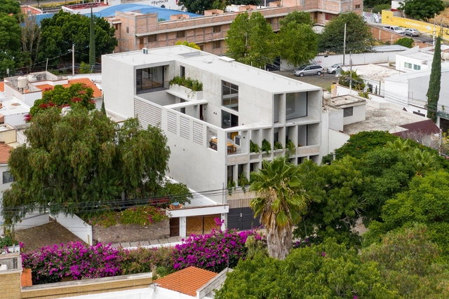 Conjunto las hadas / REIMS 502 - Fotografía exterior, Vivienda Colectiva, Jardín, Fachada