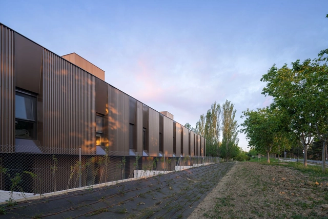 18 Viviendas en el bosque / Vaillo + Irigaray Architects - Fotografía exterior, Apartamentos, Fachada
