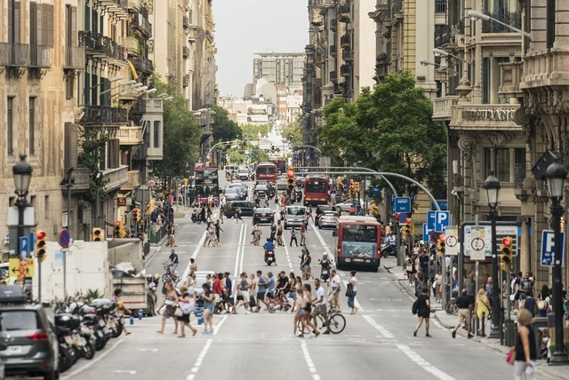 Como as cidades estão se adaptando às ondas de calor diante da mudança climática - Imagem de Destaque