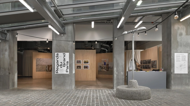 ‘致敬大巴黎都会区’展览 / Roll - 室内图, 临时装置, 柱, 梁